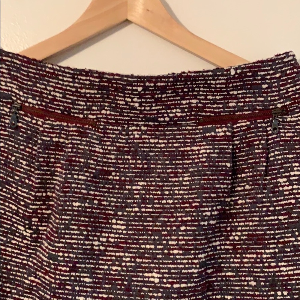 Loft tweed midi skirt - size 8 - Picture 2 of 3